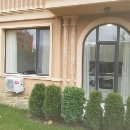 Daire Aphrodite Gardens Studio-apartment D-102 *